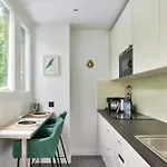 Sublime Avec Patio - Montorgueil Apartment *